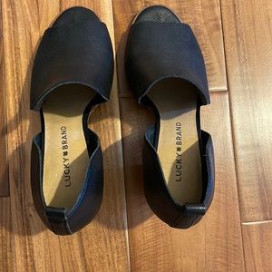 Lucky Brand. Open toe booties